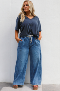 Simply Basic Tee: Navy