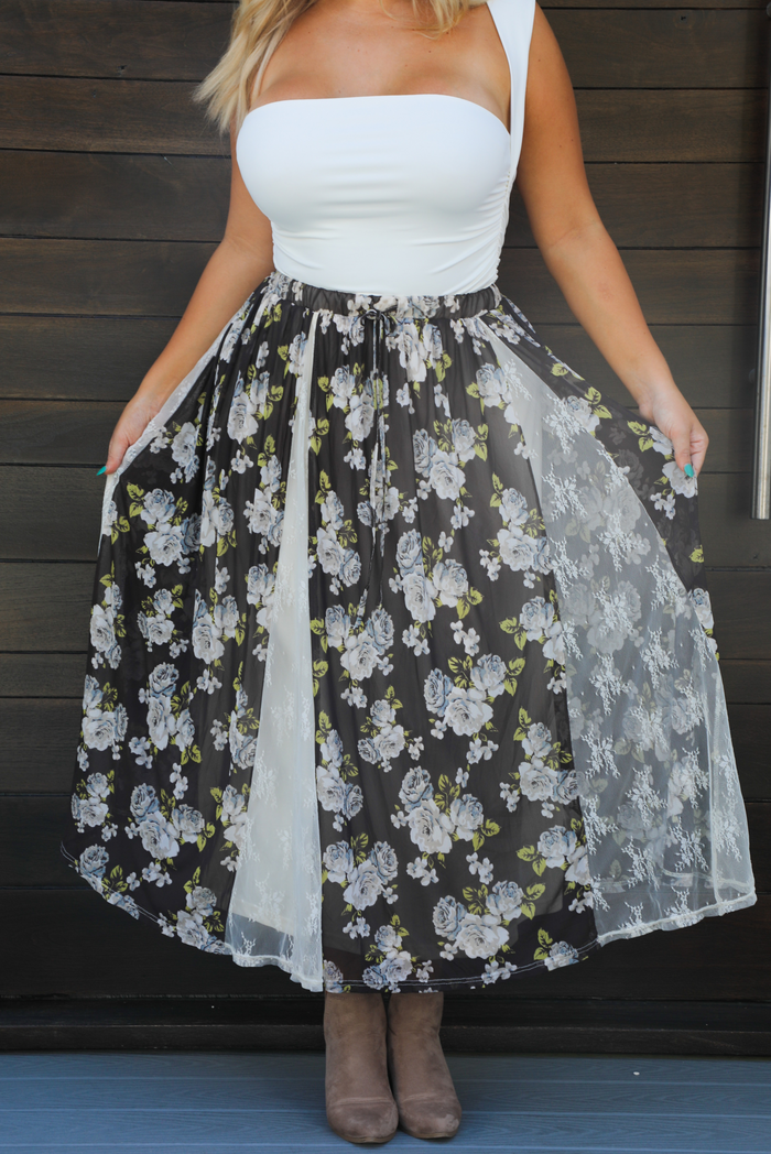 Hay Bale Maxi Skirt: Multi/Floral