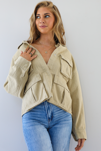 Be On Socials Jacket: Taupe