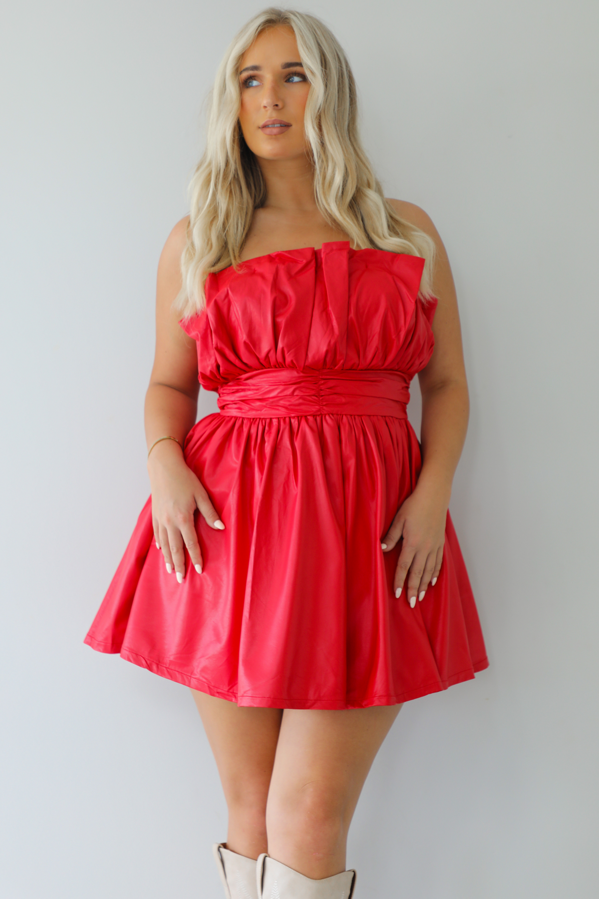 Romantic Mini Dress: Red