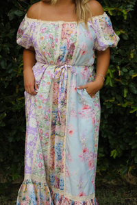 Floral Daydream Maxi Dress: Multi/Floral