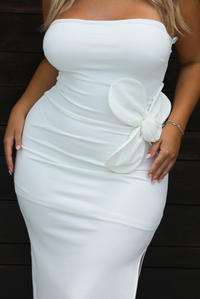 Days Ahead Maxi Dress: White