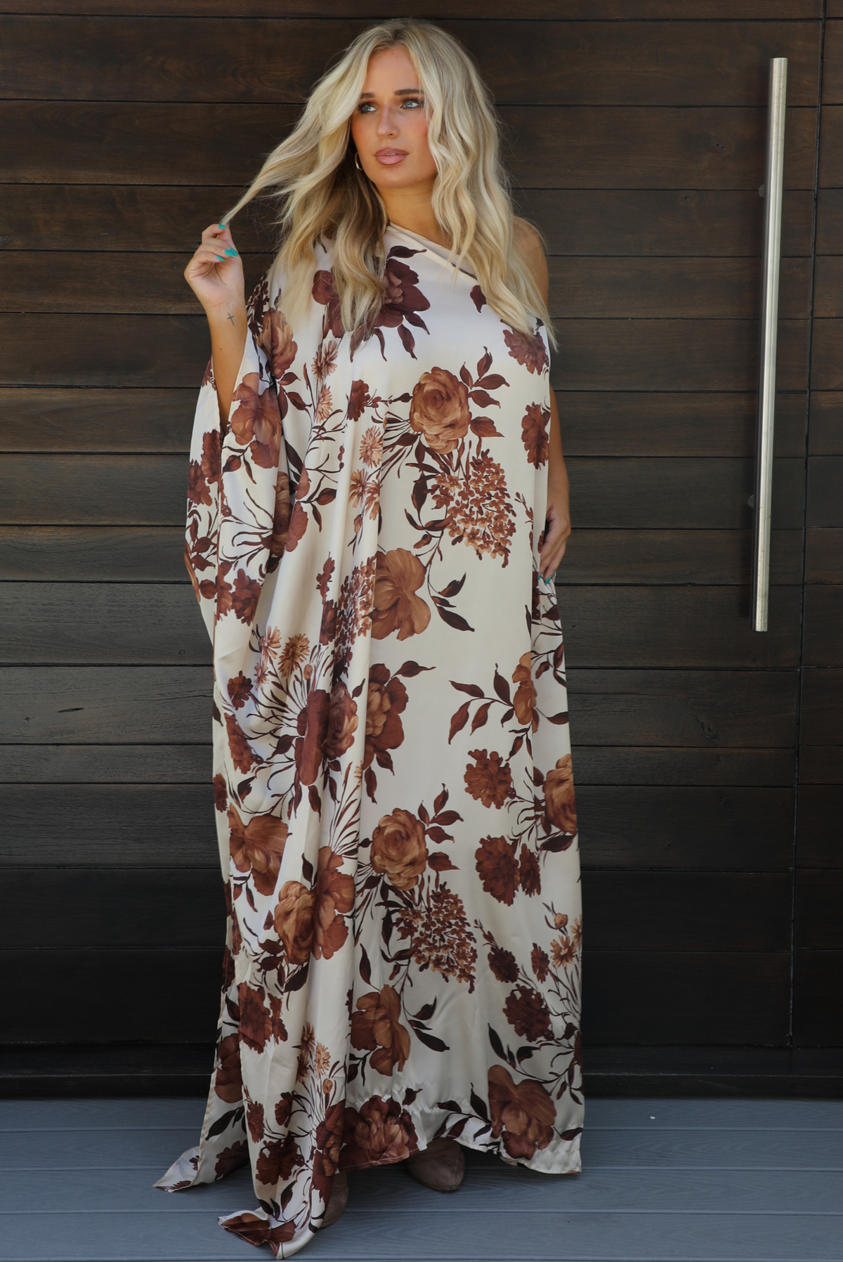 PRE-ORDER: Dinner Ready Maxi Dress: Ivory/Brown