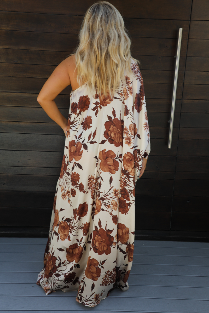 PRE-ORDER: Dinner Ready Maxi Dress: Ivory/Brown