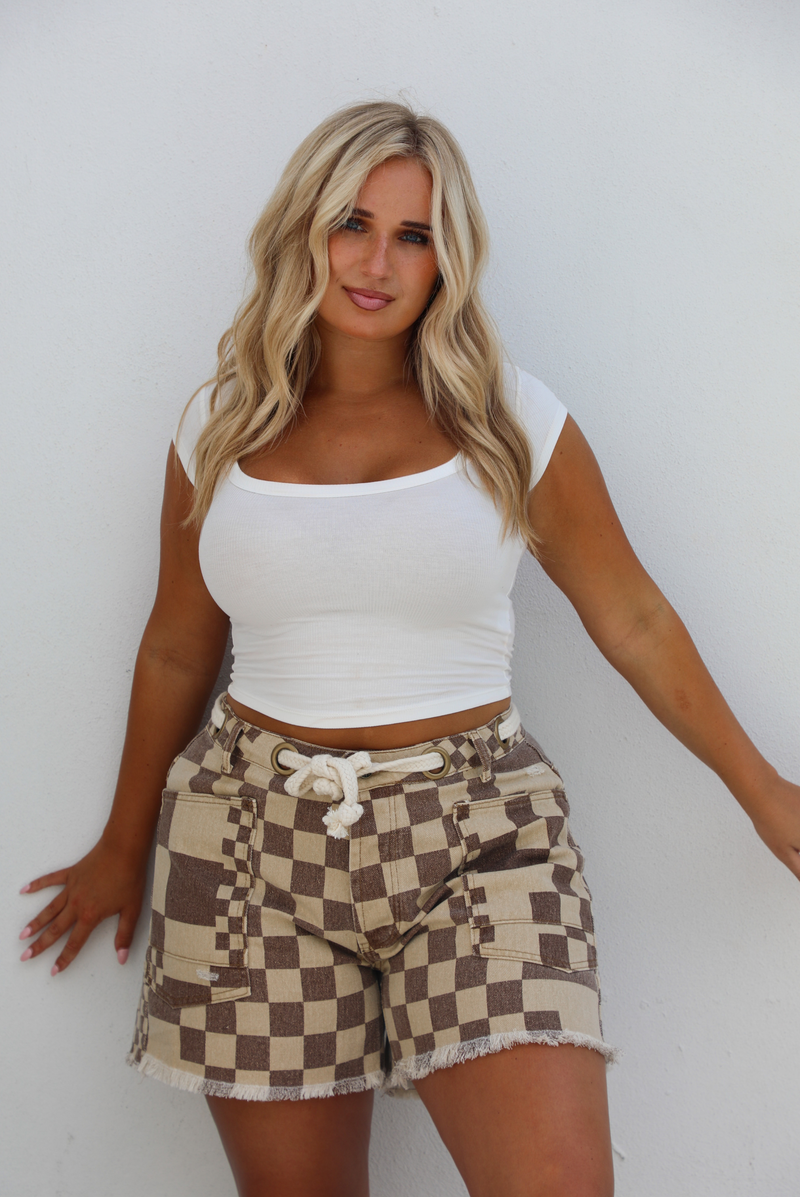 Must Have Shorts: Brown/Tan