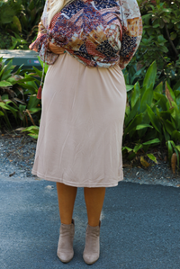 Going Around Maxi Dress: Rust/Multi
