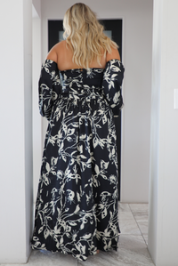 Be Our Guest Maxi Dress: Black/White