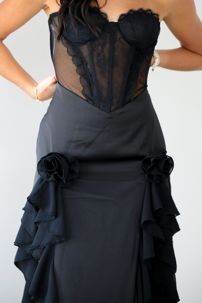 Talia Black Satin Lace Corset Maxi Dress: Black