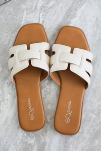 Maldives Sandals: Cream