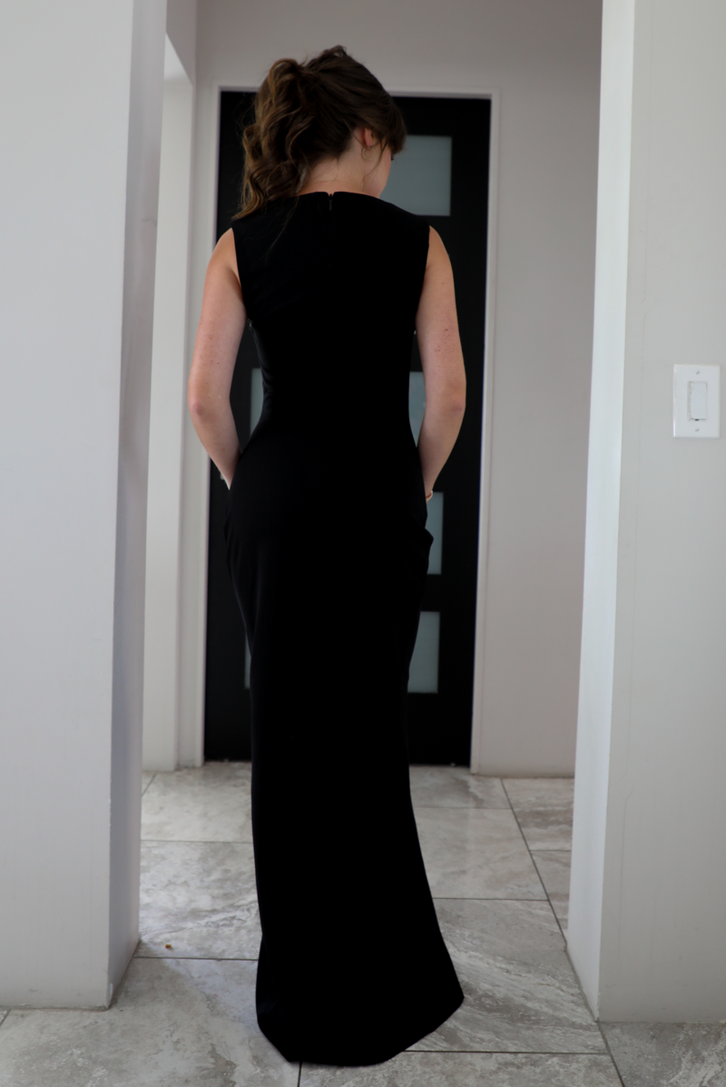 Gala Ready Maxi Dress: Black