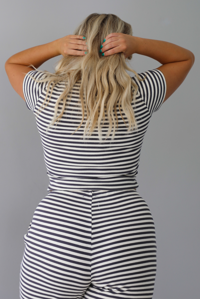 Staying Comfortable Set: Ivory/Grey