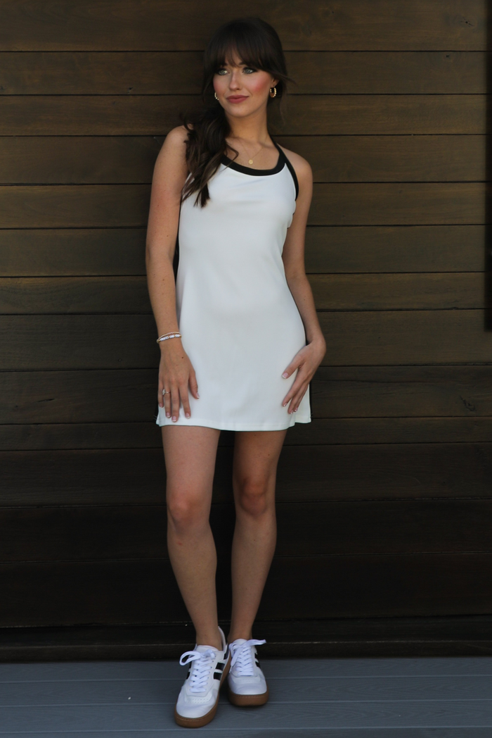 Wait On Me Dress: White/Black