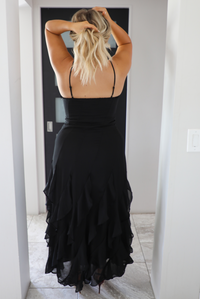 Evening Pour Maxi Dress: Black