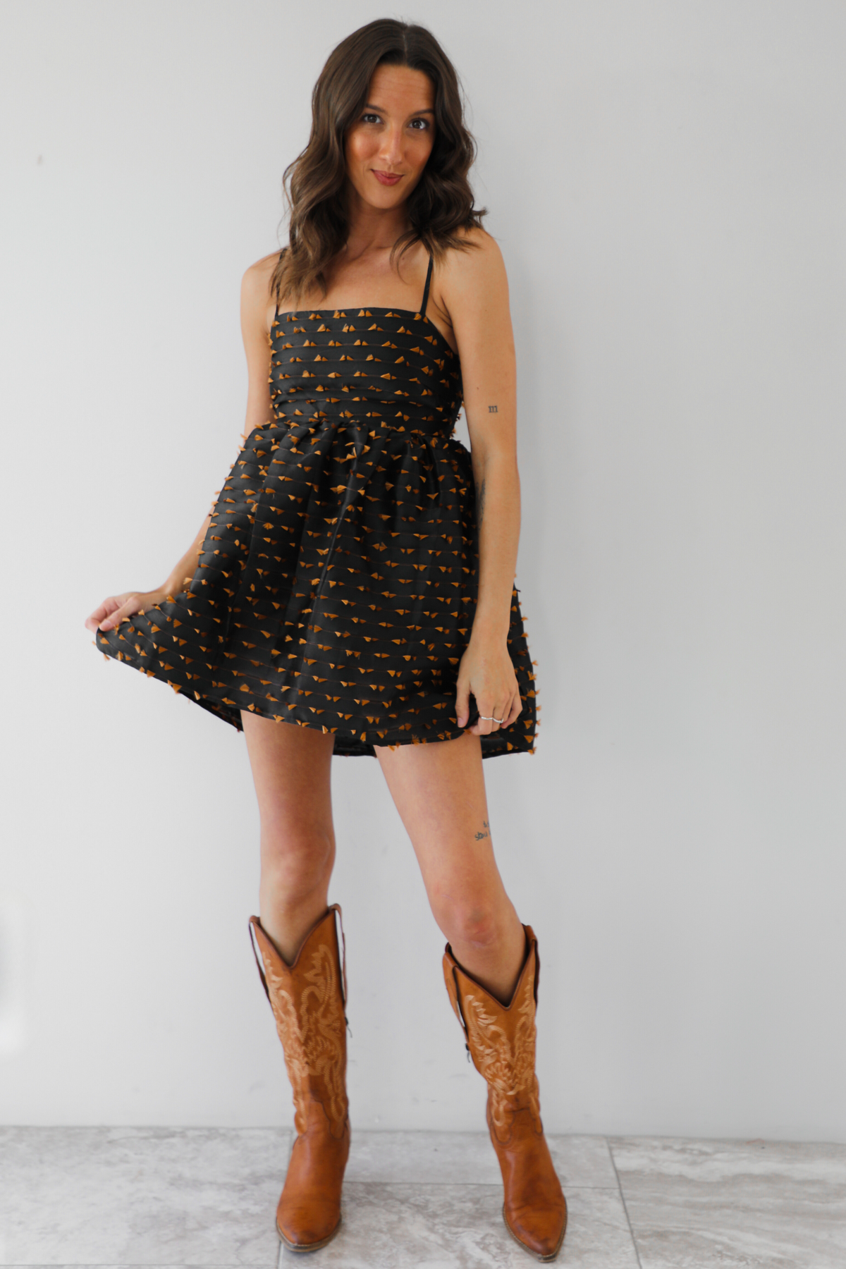 What I Need Dress: Black/Brown