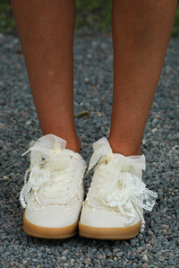 Add A Bow Sneakers: Cream