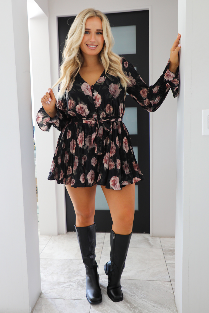 Forget Me Not Romper: Black/Floral