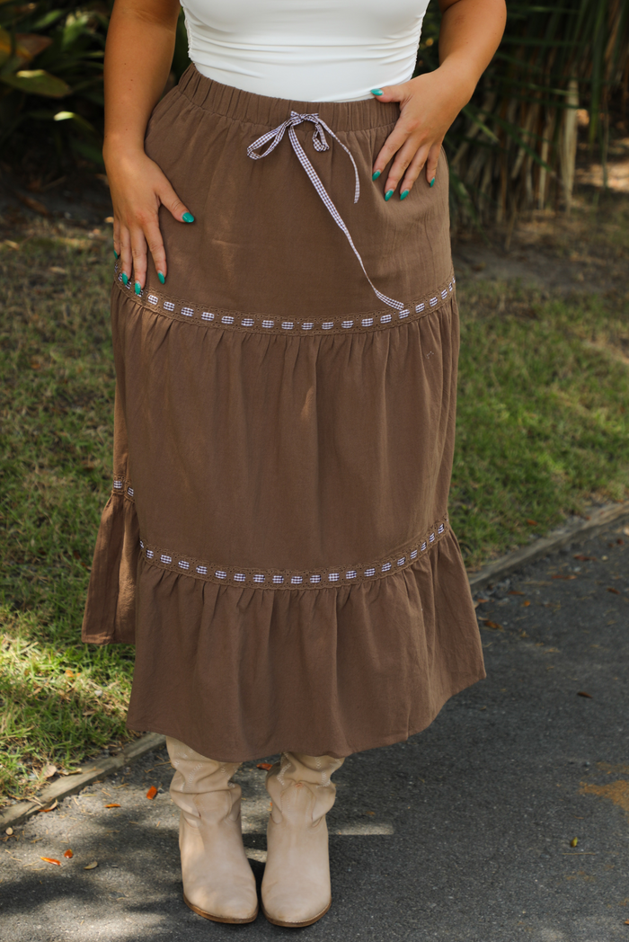 All I Can Think About Skirt: Brown/White