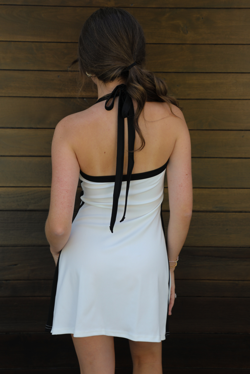 Wait On Me Dress: White/Black
