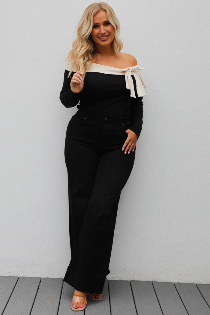 For Sure Top: Black/Cream