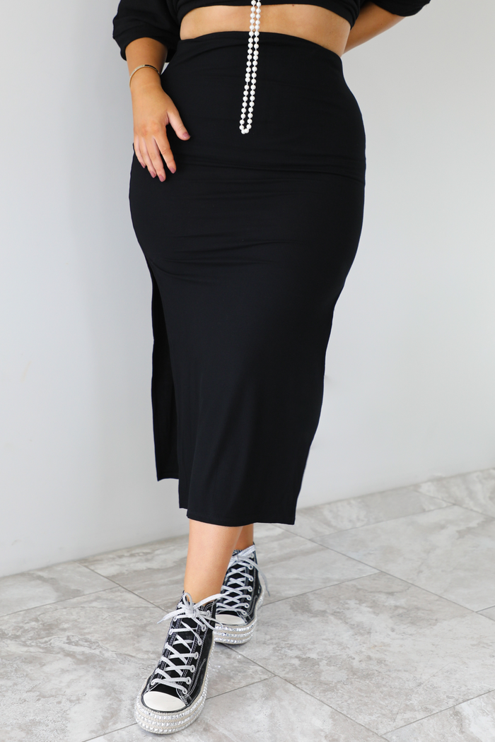 Simple Maxi Skirt: Black