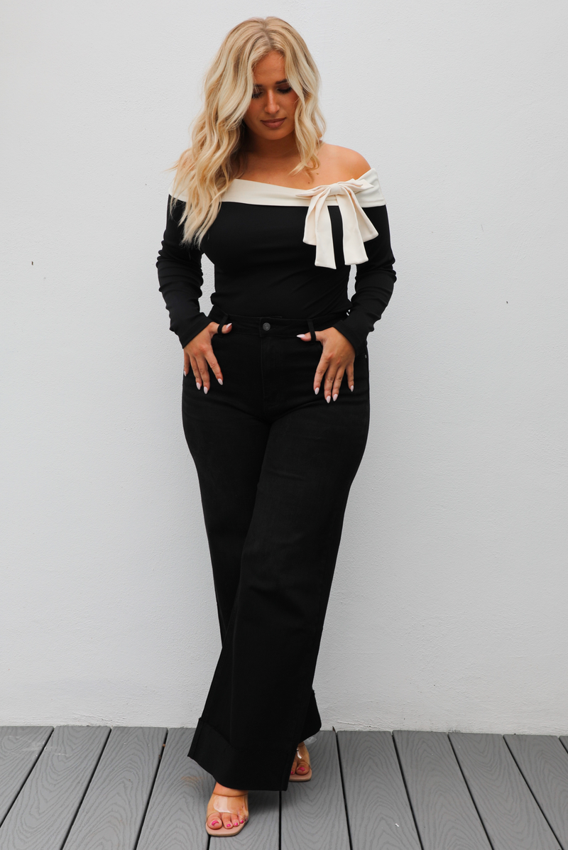 For Sure Top: Black/Cream
