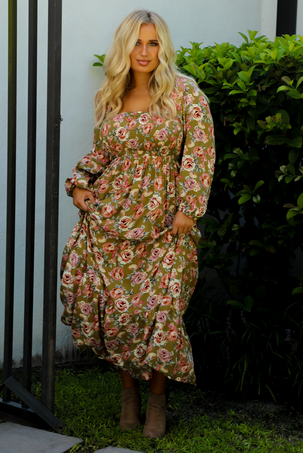 Pumpkin Patch Midi Dress: Green/Multi Floral