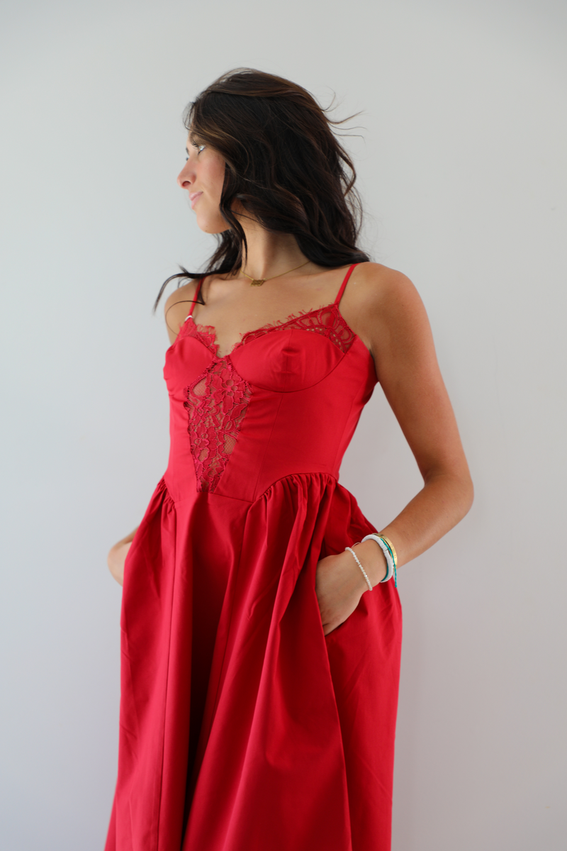 Beauty Of The Night Dress: Red