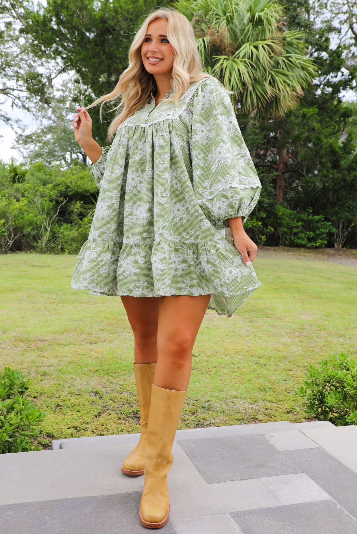 Only Way Dress: Matcha/Cream