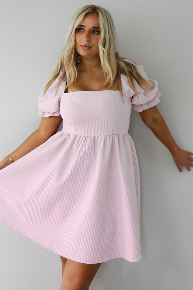 Candy Gal Textured Bubble Dress: Pink