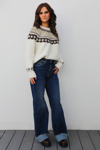 Cozy Cabin Sweater: White/Multi