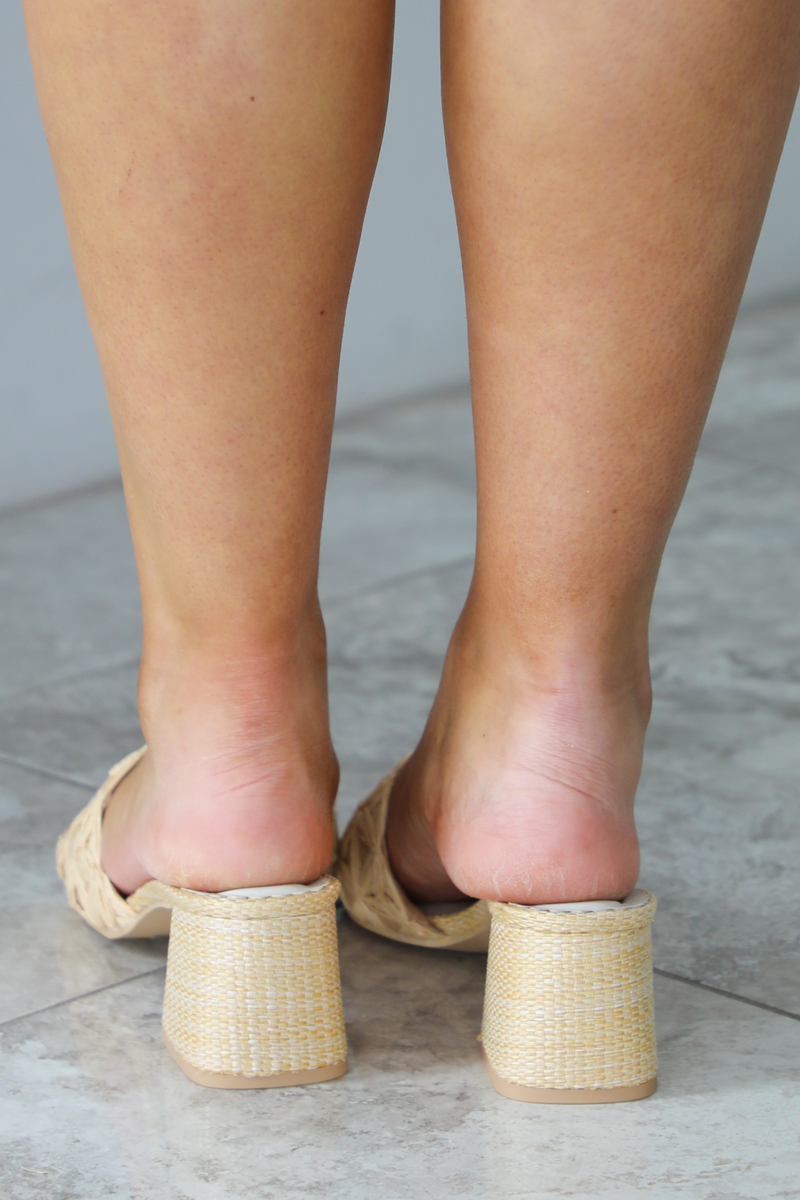 Madrid Kitten Heels: Natural