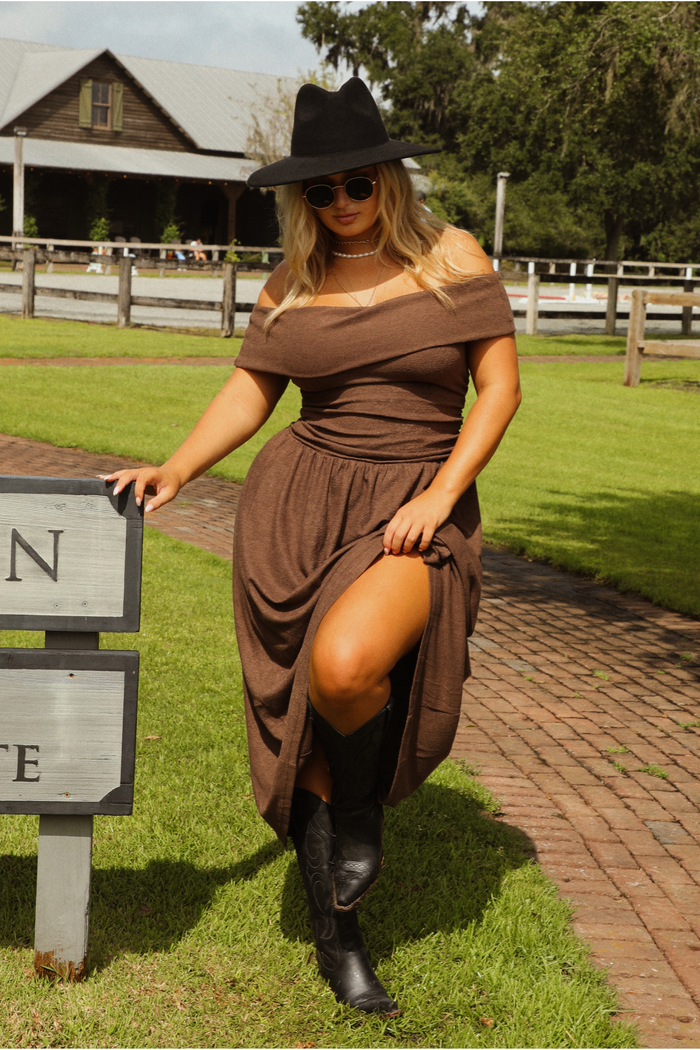 Down To Earth Maxi Dress: Brown