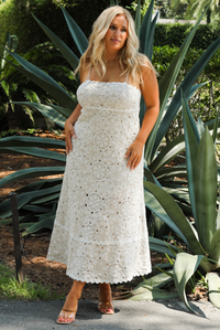 Come Find Me Maxi Dress: Cream/Ivory