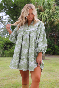 Only Way Dress: Matcha/Cream