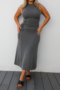 Carry You Midi Dress: Charcoal