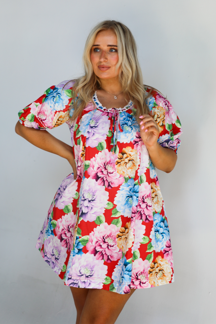Run Into You Dress: Floral/Multi
