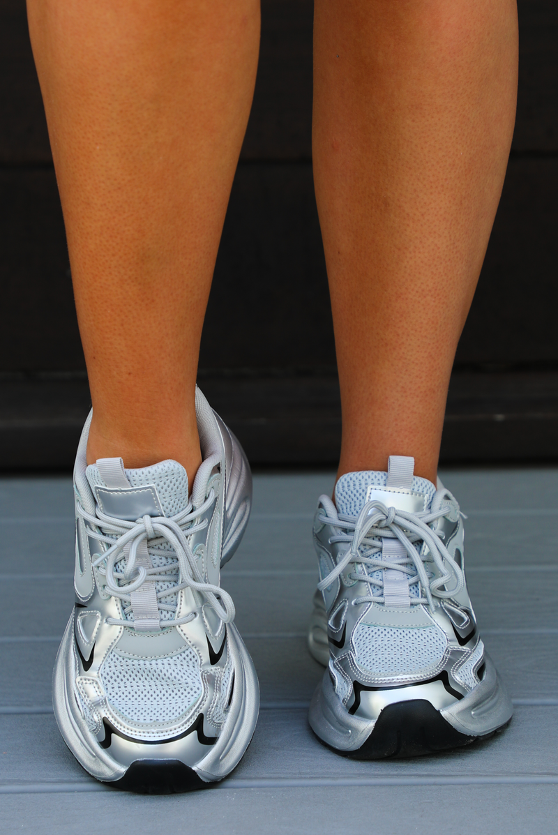 In My Era Sneakers: Silver/Multi