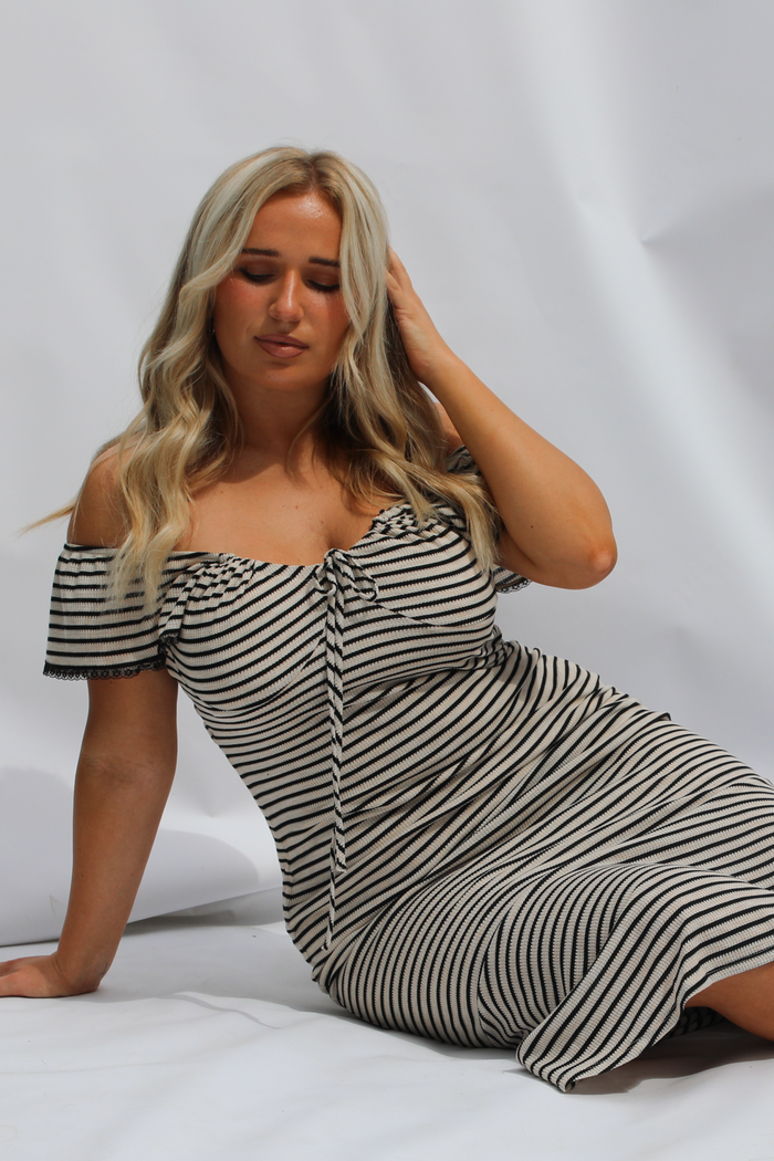 All Along Midi Dress: Beige/Black