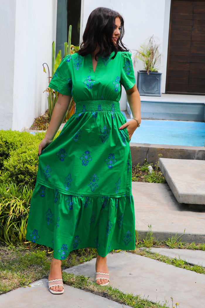 A Distant Memory Maxi Dress: Green/Multi