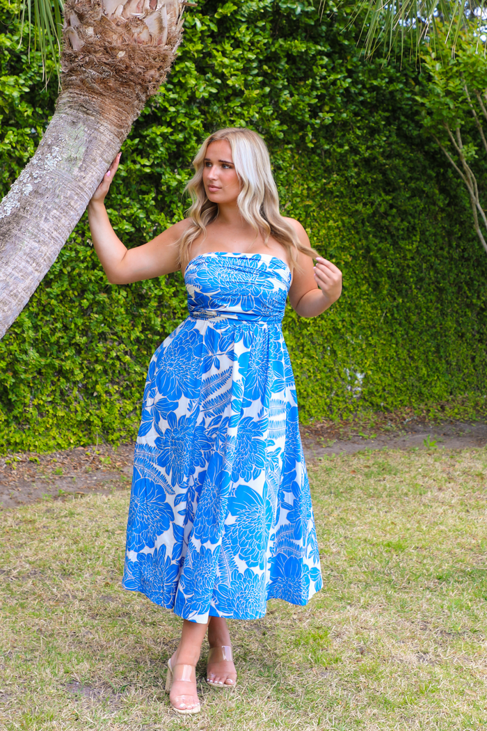 Cabo Vibes Midi Dress: Blue/White