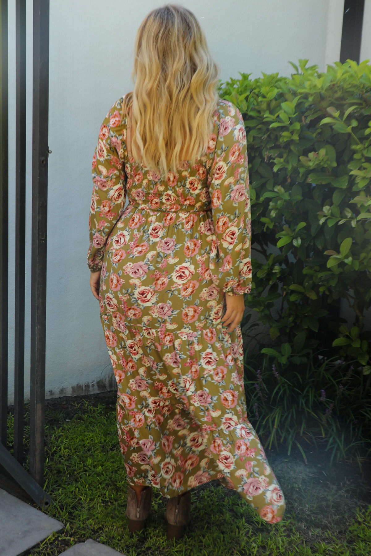 Pumpkin Patch Midi Dress: Green/Multi Floral