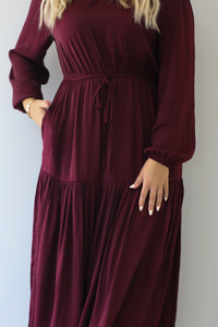 Make Life Easier Maxi Dress: Burgundy