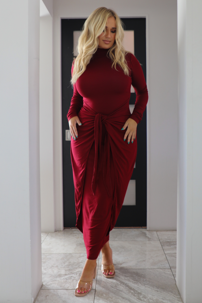 It's Essential Maxi Dress: Burgundy