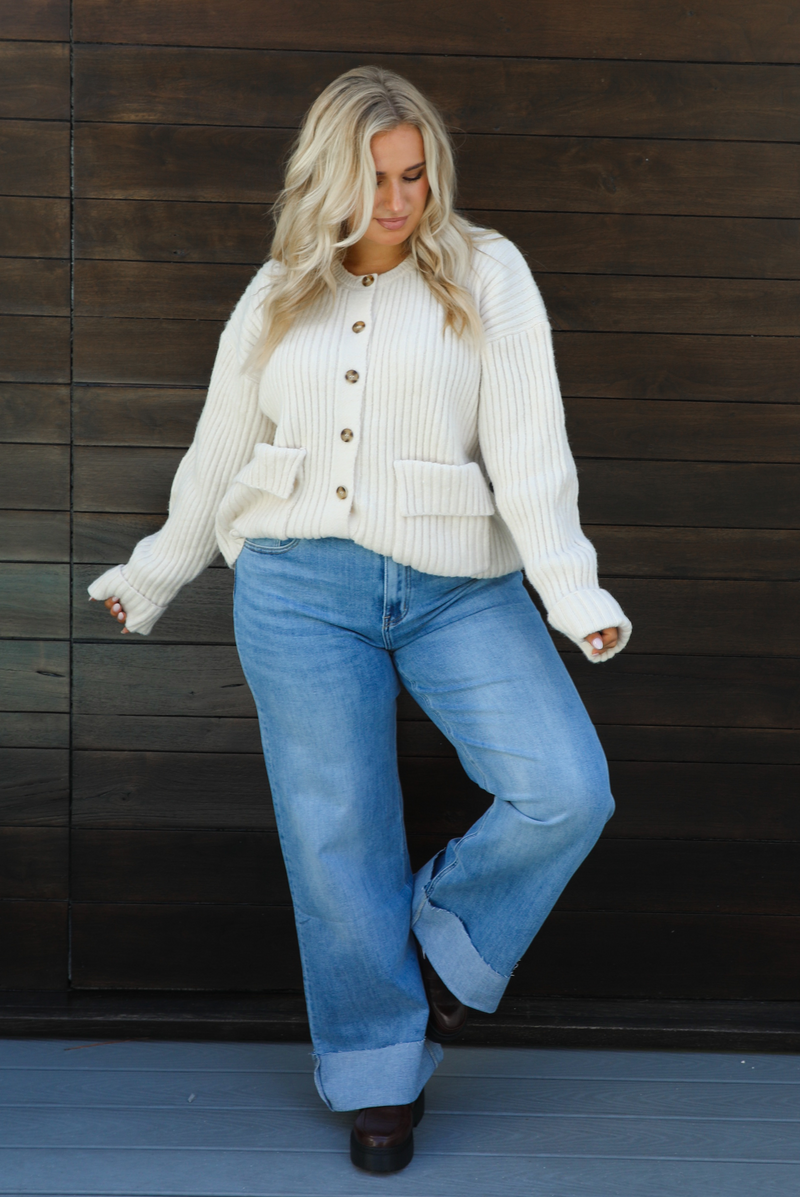 Mountain Bound Cardigan: Ivory