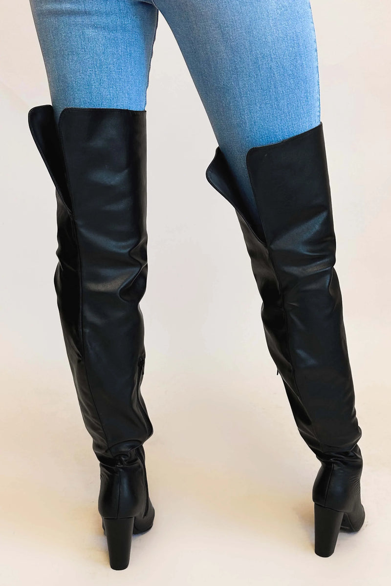 Total Confidence Boots: Black